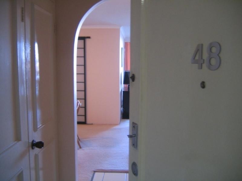 48/2940 Gold Coast Highway, Surfers Paradise QLD 4217