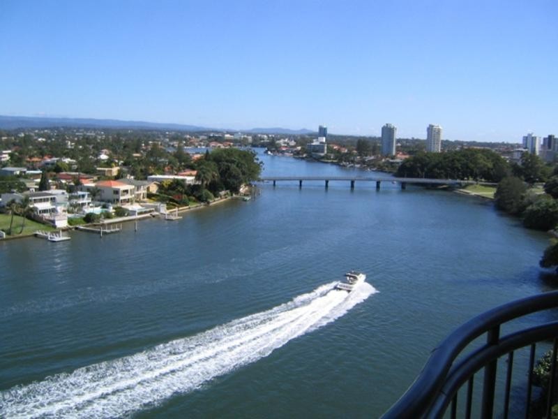 48/2940 Gold Coast Highway, Surfers Paradise QLD 4217