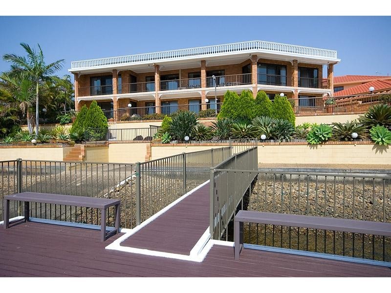 Mermaid Waters QLD 4218