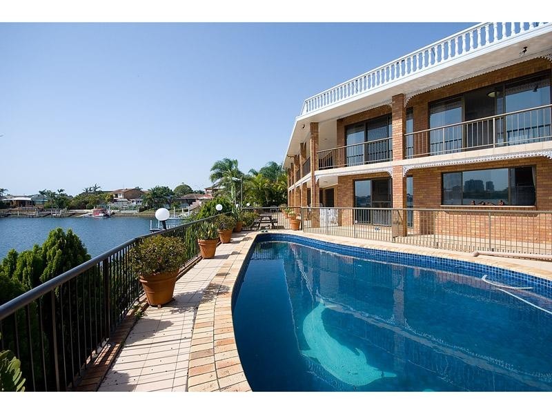 Mermaid Waters QLD 4218