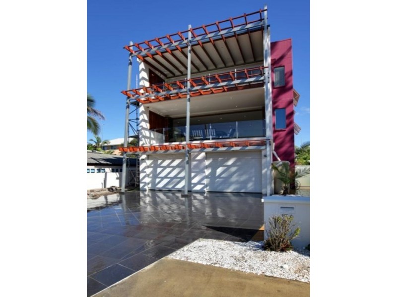 1/92 Seagull Avenue, Mermaid Beach QLD 4218