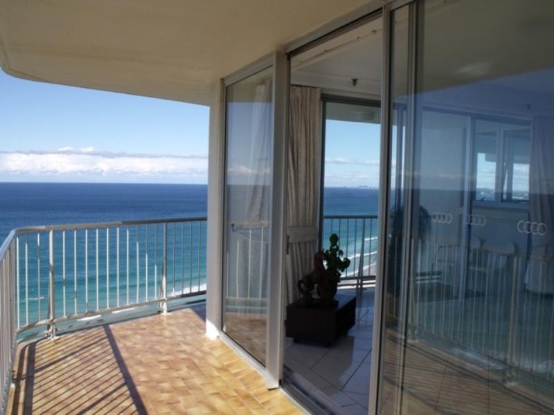 70 ‘Talisman’  67 Broadbeach Boulevard, Broadbeach QLD 4218