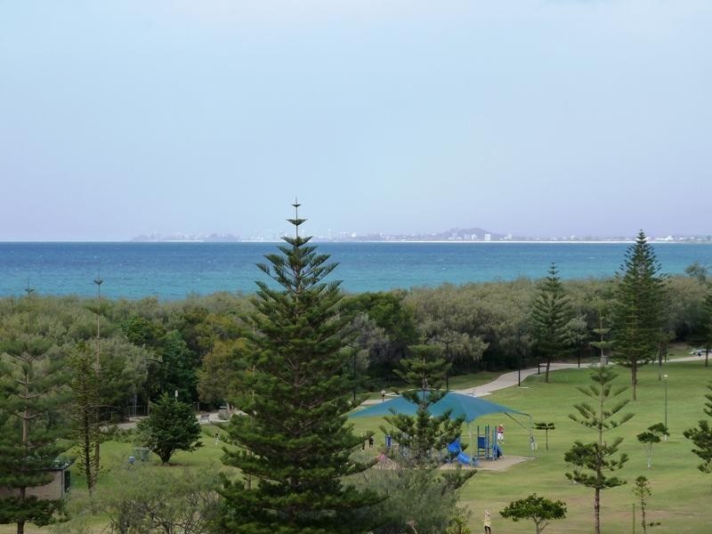 29 (6C) Carmel by the Sea, 177 Old Burleigh Road, Broadbeach QLD 4218