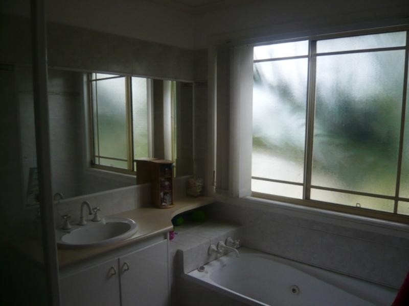 1/32 Hilda Street, Mermaid Beach QLD 4218