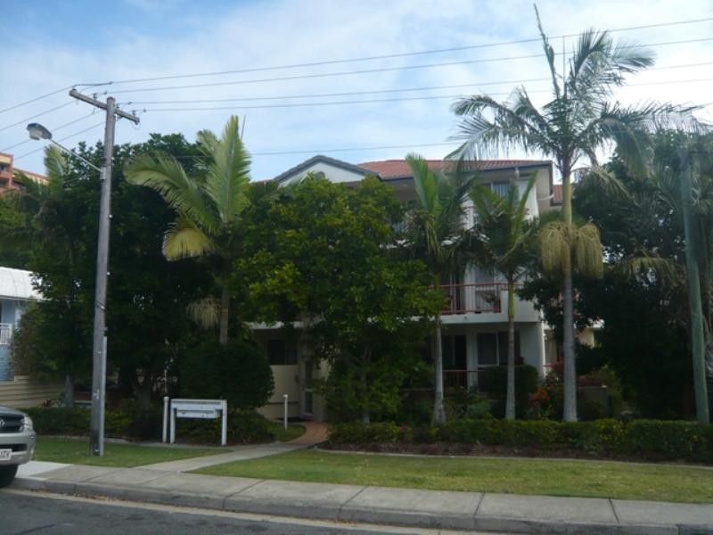 6/6 Petrel Avenue, Mermaid Beach QLD 4218