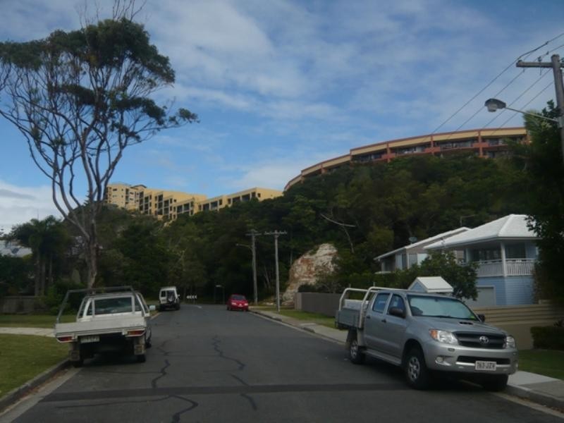 6/6 Petrel Avenue, Mermaid Beach QLD 4218