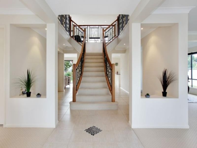 89 Tallebudgera Drive, Palm Beach QLD 4221