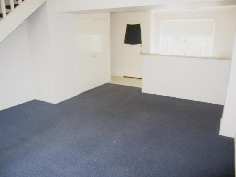 53/215 Cottesloe Drive, Mermaid Waters QLD 4218