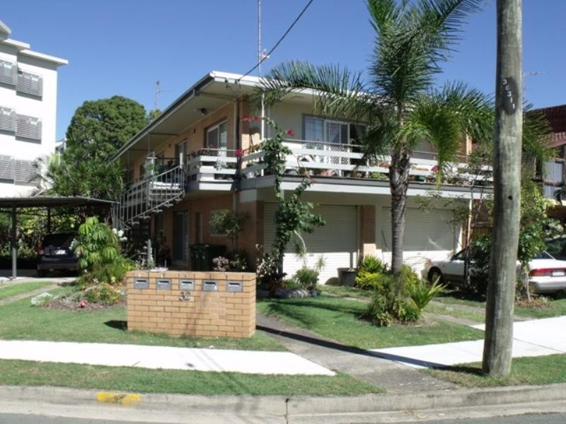 4/34 Tarcoola Crescent, Surfers Paradise QLD 4217