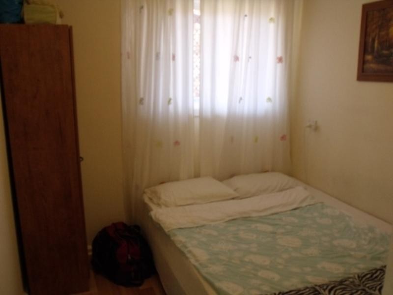 4/34 Tarcoola Crescent, Surfers Paradise QLD 4217