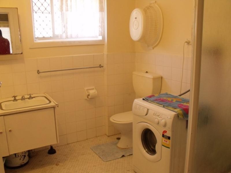 4/34 Tarcoola Crescent, Surfers Paradise QLD 4217