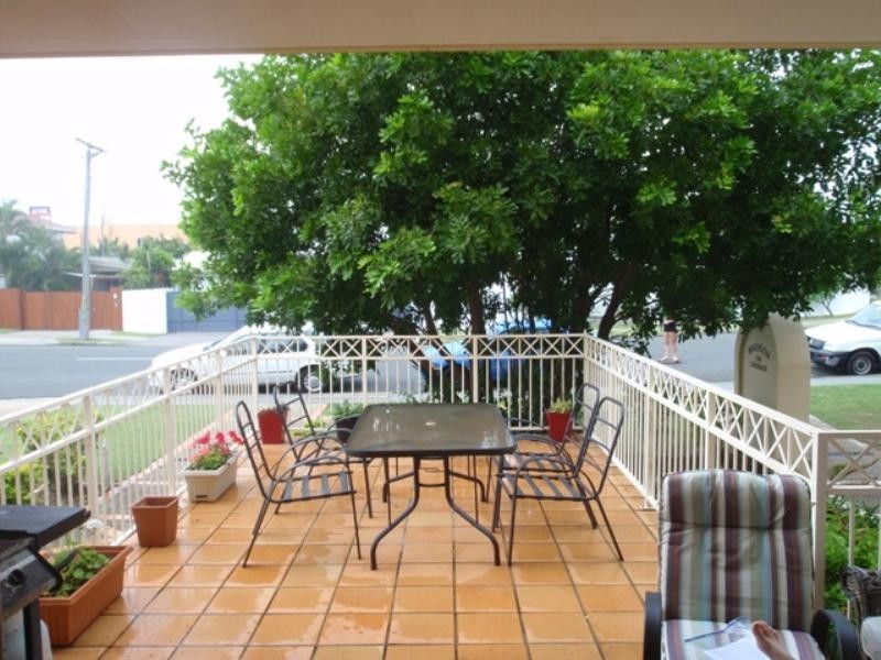 2/16 Lavarack Road, Mermaid Beach QLD 4218