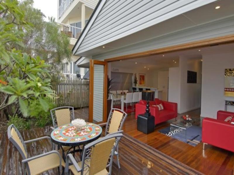 7 Albatross Avenue, Mermaid Beach QLD 4218