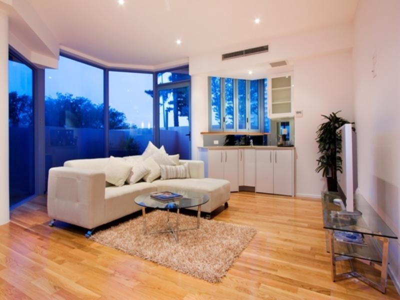 1/3456 Main Beach Parade, Surfers Paradise QLD 4217