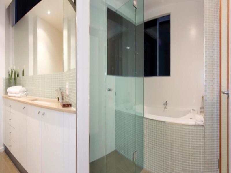 1/3456 Main Beach Parade, Surfers Paradise QLD 4217