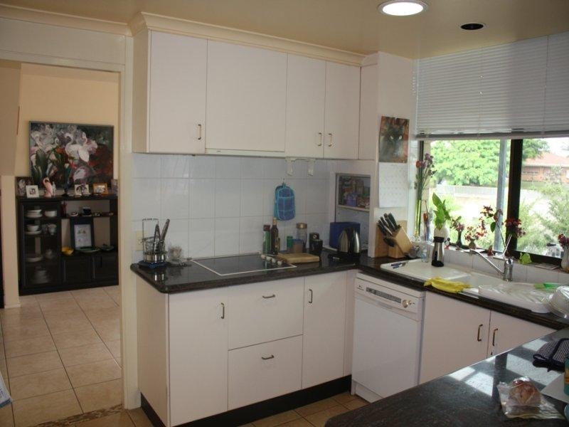 13 Beverley Crescent, Broadbeach Waters QLD 4218