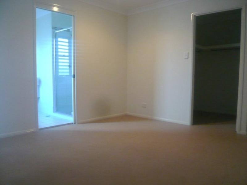 9/32-34 Margaret, Southport QLD 4215