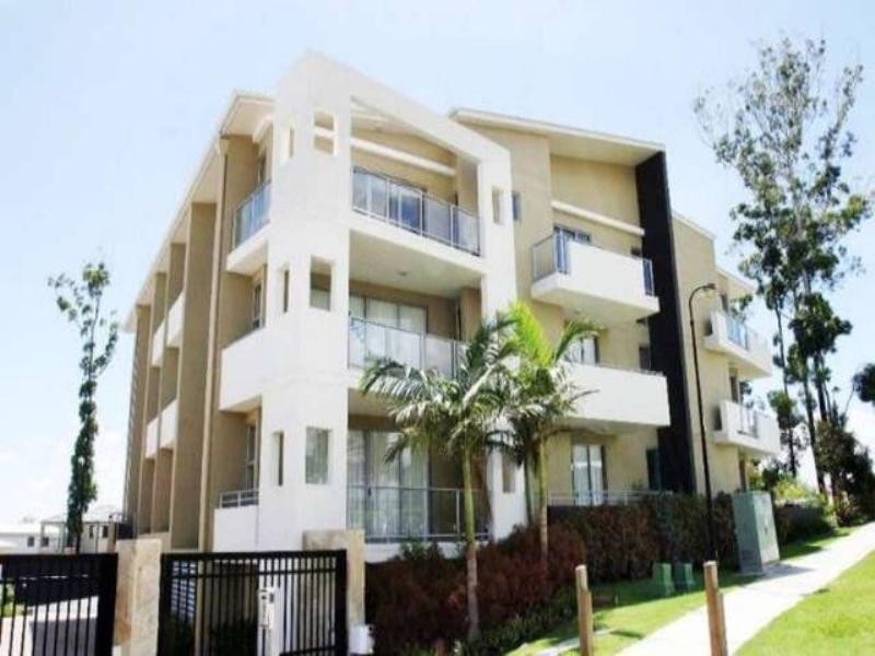 17/10 Valbonne Avenue, Varsity Lakes QLD 4227