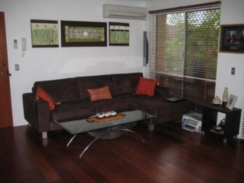 3/2279 Gold Coast Highway, Mermaid Beach QLD 4218