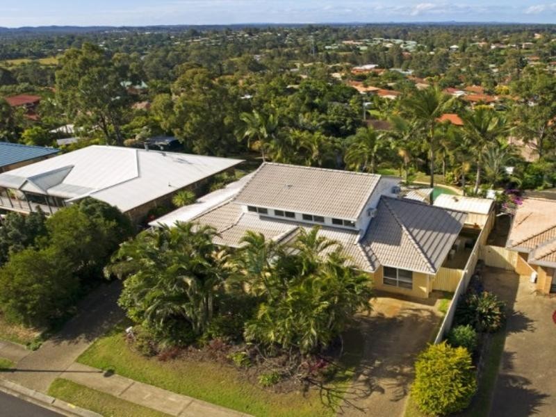30 Wantana Crescent, Edens Landing QLD 4207