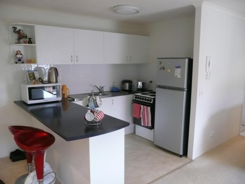 5/8 Baker Street, Labrador QLD 4215