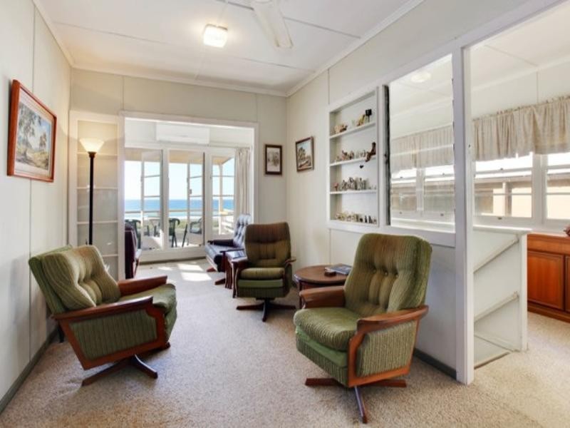 151 Hedges Avenue, Mermaid Beach QLD 4218