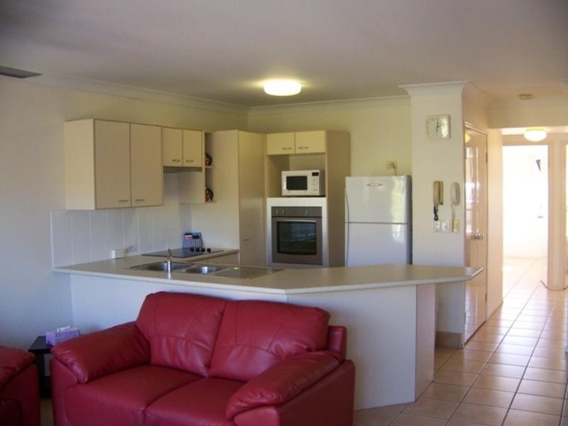 176/7 Redondo Avenue, Miami QLD 4220