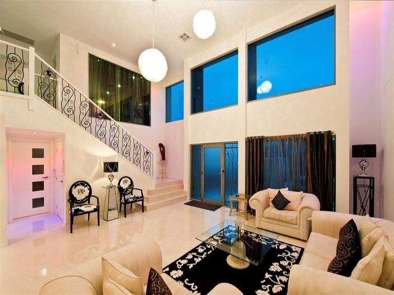 Broadbeach Waters QLD 4218