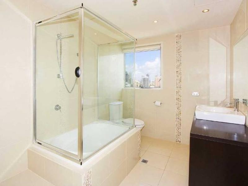 19A/7 Fern Street, Surfers Paradise QLD 4217