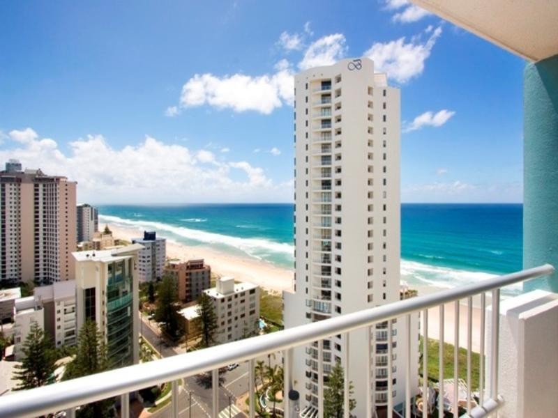 19A/7 Fern Street, Surfers Paradise QLD 4217