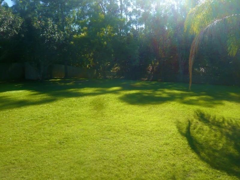 47 Marbella Drive, Benowa QLD 4217