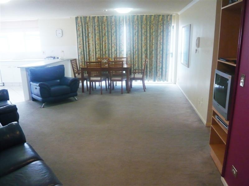 41/26 The Esplanade, Surfers Paradise QLD 4217