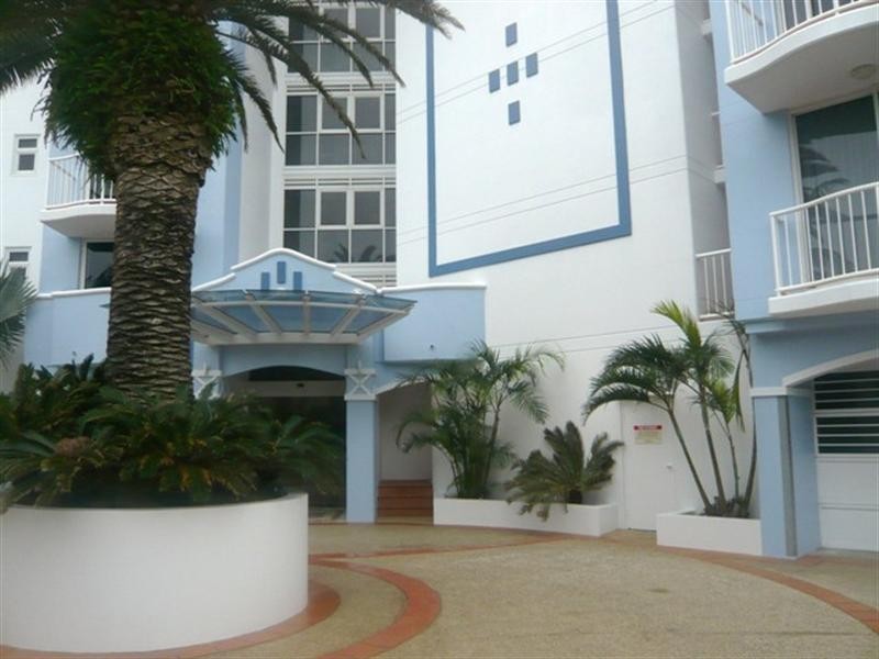 1016/33 Alexandra Avenue, Broadbeach QLD 4218