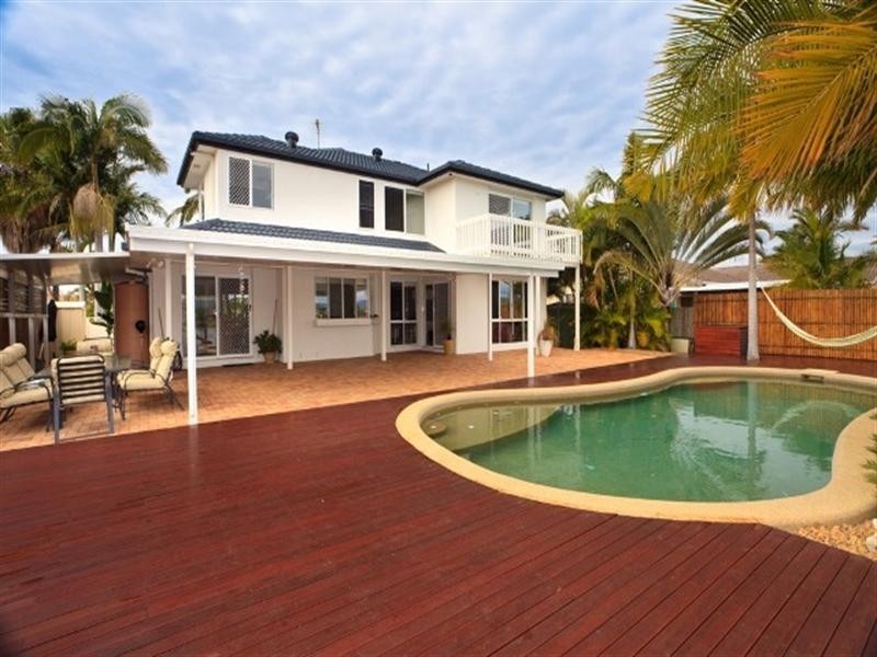 72 Dipper Drive, Burleigh Waters QLD 4220