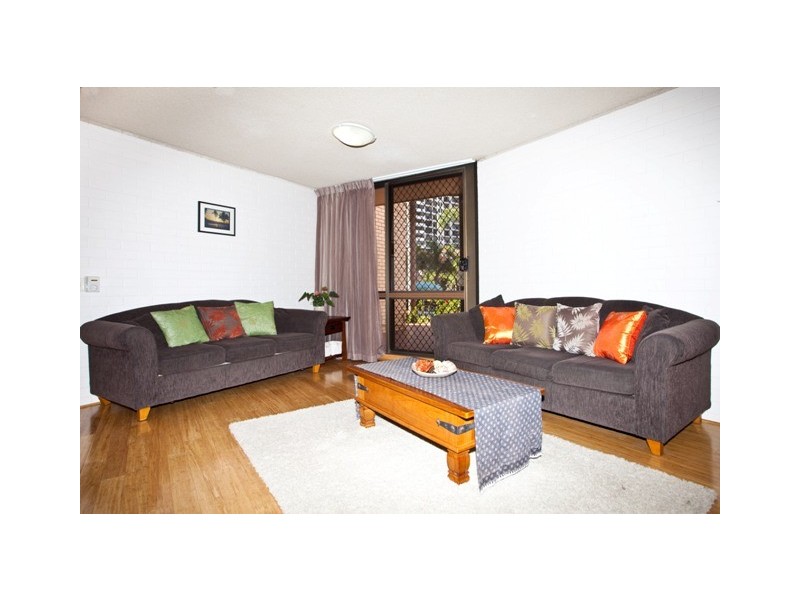 5 ‘Surfspray’ 21 Old Burleigh Road, Surfers Paradise QLD 4217