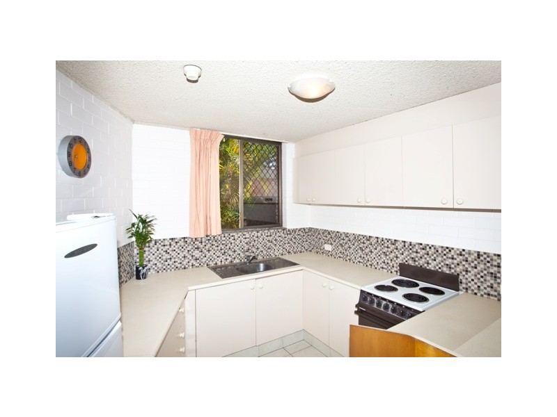 5 ‘Surfspray’ 21 Old Burleigh Road, Surfers Paradise QLD 4217