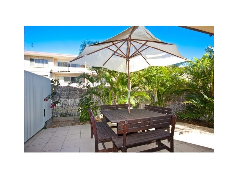 5 ‘Surfspray’ 21 Old Burleigh Road, Surfers Paradise QLD 4217