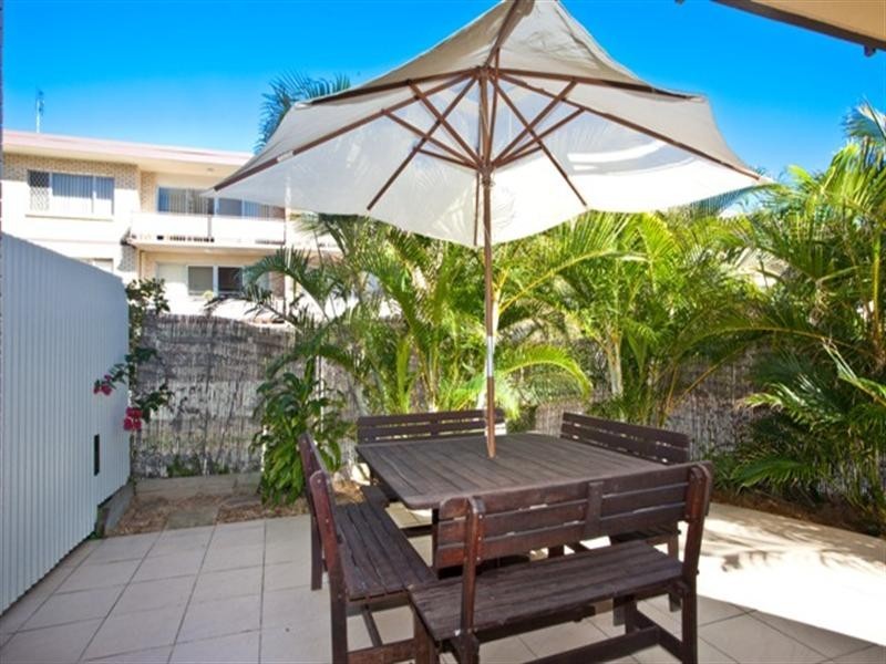 5 ‘Surfspray’ 21 Old Burleigh Road, Surfers Paradise QLD 4217