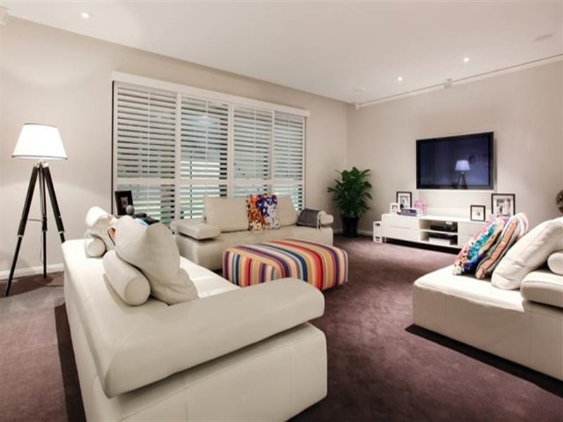 12-16 Binda Place, Sorrento QLD 4217