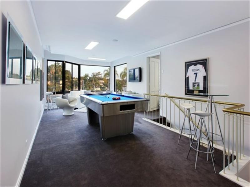 12-16 Binda Place, Sorrento QLD 4217