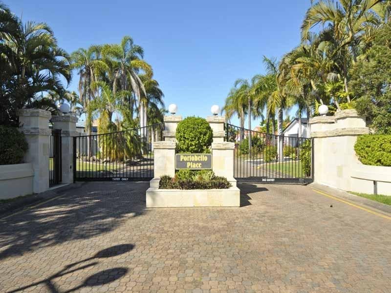 26 Portobello Drive, Mermaid Waters QLD 4218