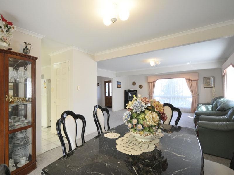 26 Portobello Drive, Mermaid Waters QLD 4218