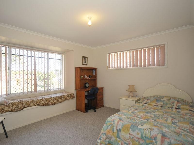 26 Portobello Drive, Mermaid Waters QLD 4218