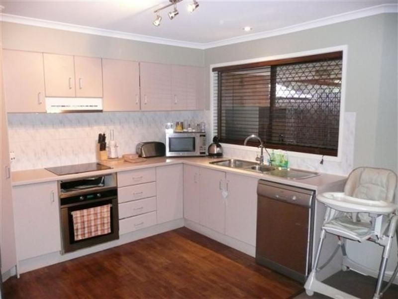 83/12 Landau Court, Miami QLD 4220