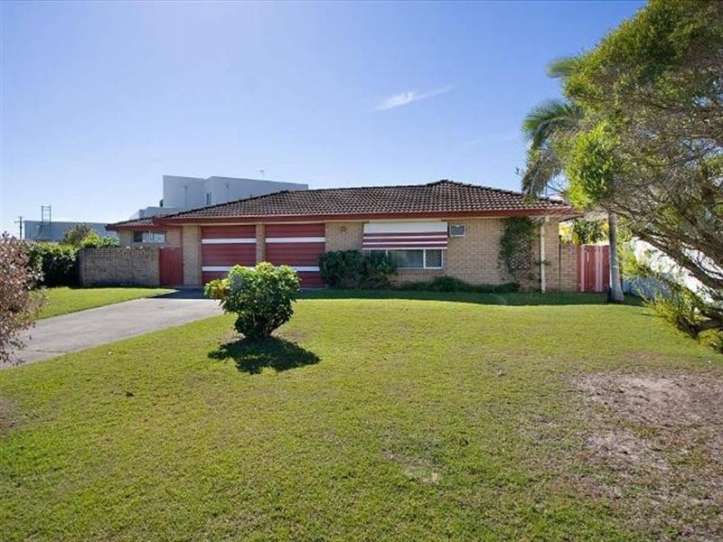 48 Sunshine Boulevard, Broadbeach Waters QLD 4218