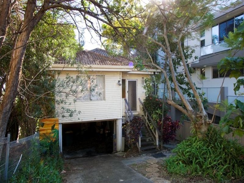 23 Ewart Street, Burleigh Heads QLD 4220