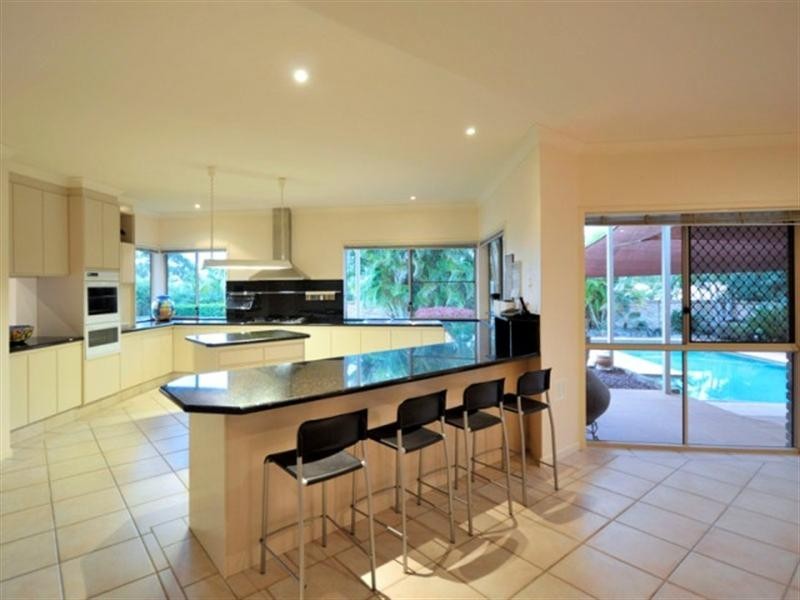 18 Northbow Court, Tallebudgera QLD 4228