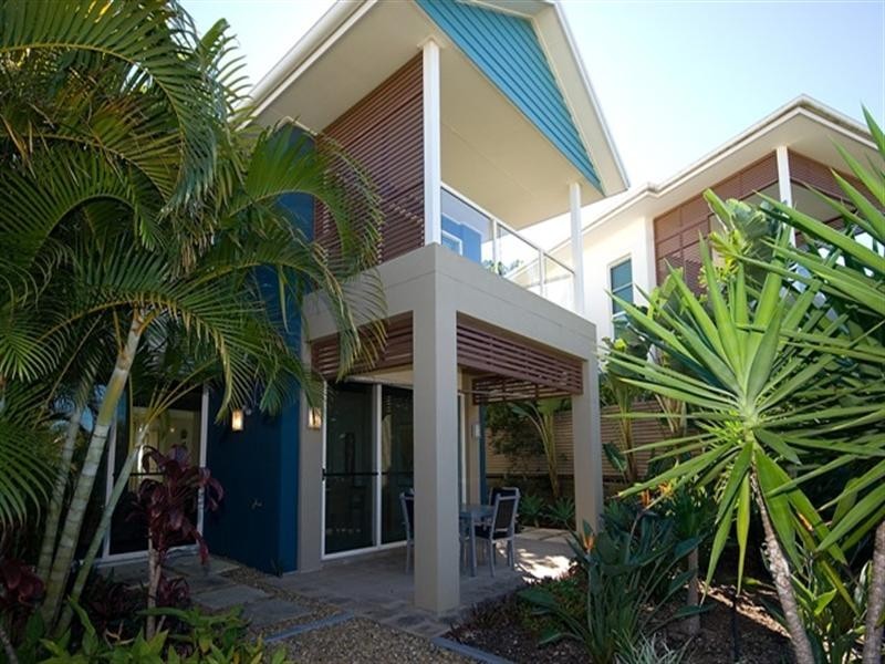 6114 ‘Badon Village’, Ross Street, Benowa QLD 4217