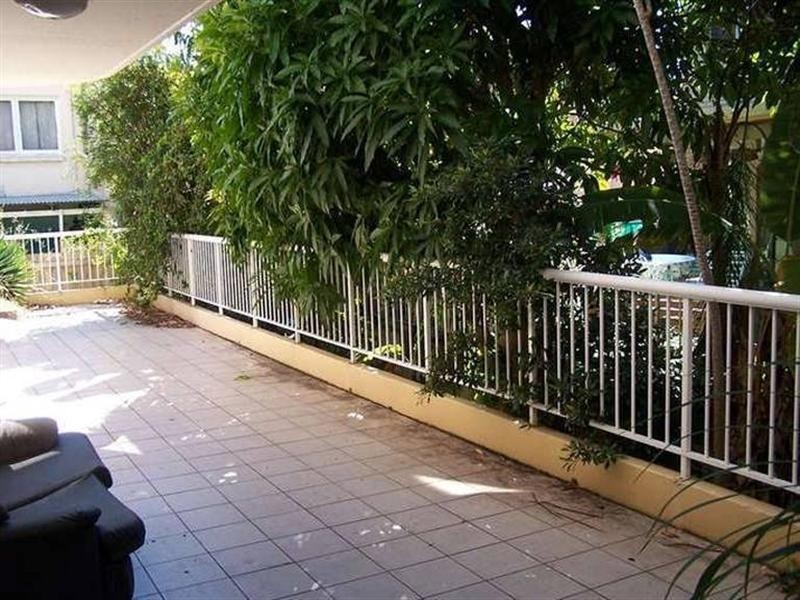 2/35 Ventura Avenue, Mermaid Beach QLD 4218