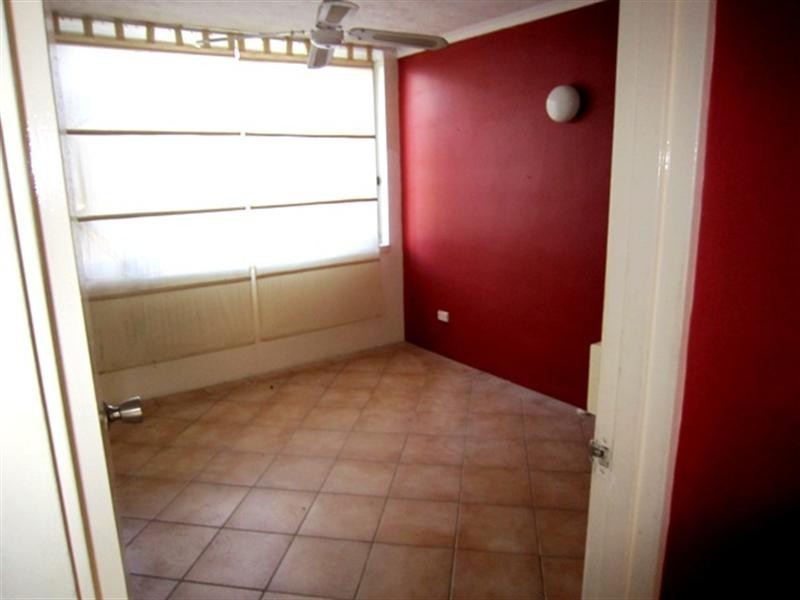 19/30 Aubrey Street, Surfers Paradise QLD 4217